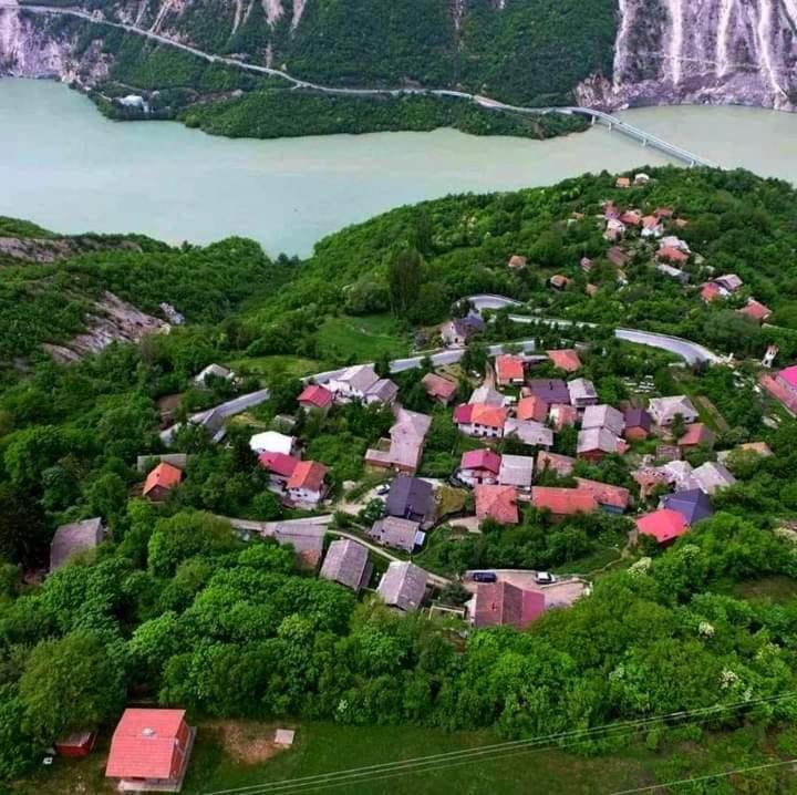 Melnicani, Breathtaking View Guest House Debar Exterior photo