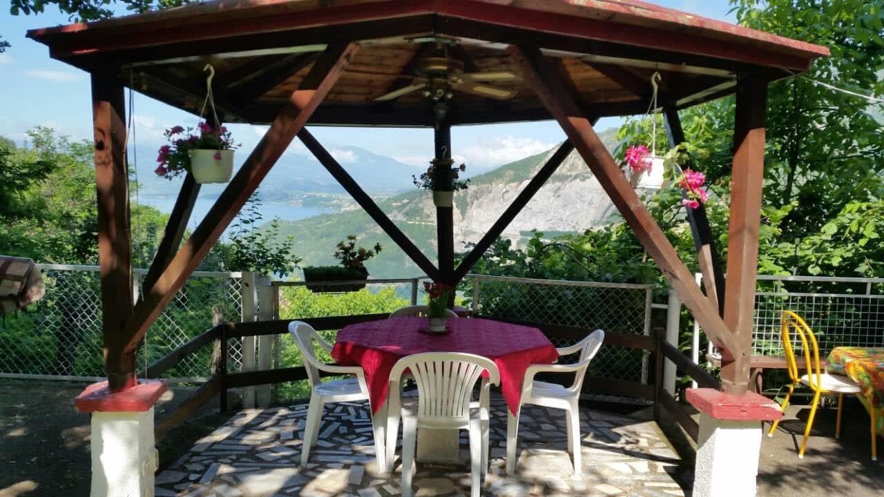 Melnicani, Breathtaking View Guest House Debar Exterior photo